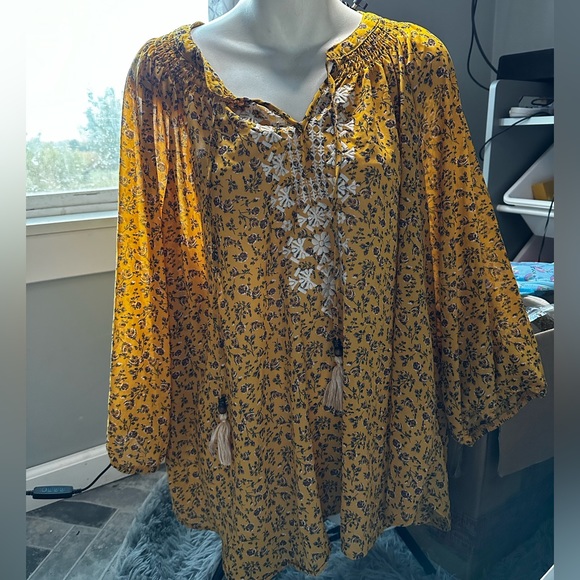 mason & bell Tops - Plus size blouse